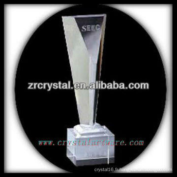 design attrayant blanc trophée en cristal X049